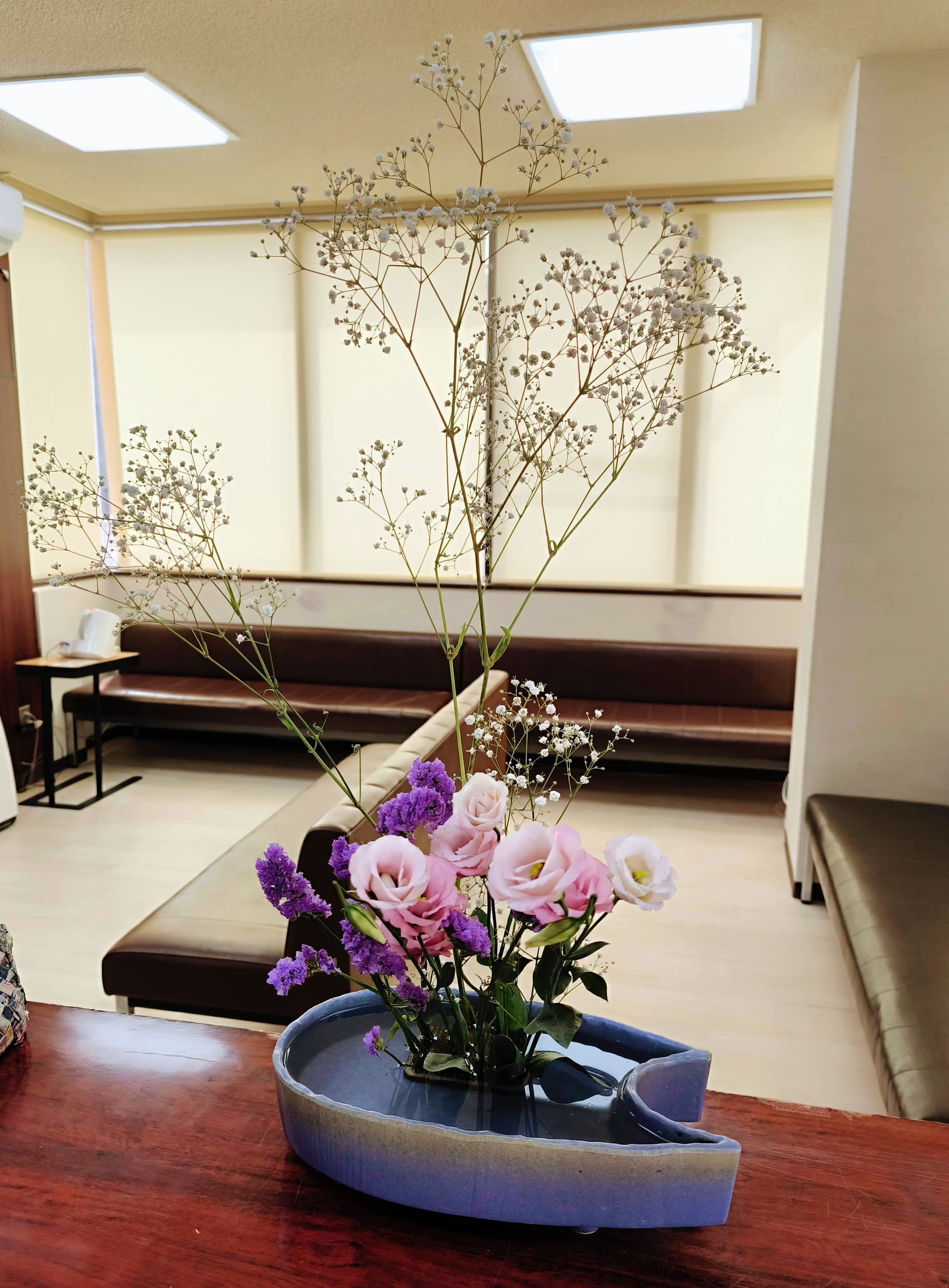 待合室　生け花