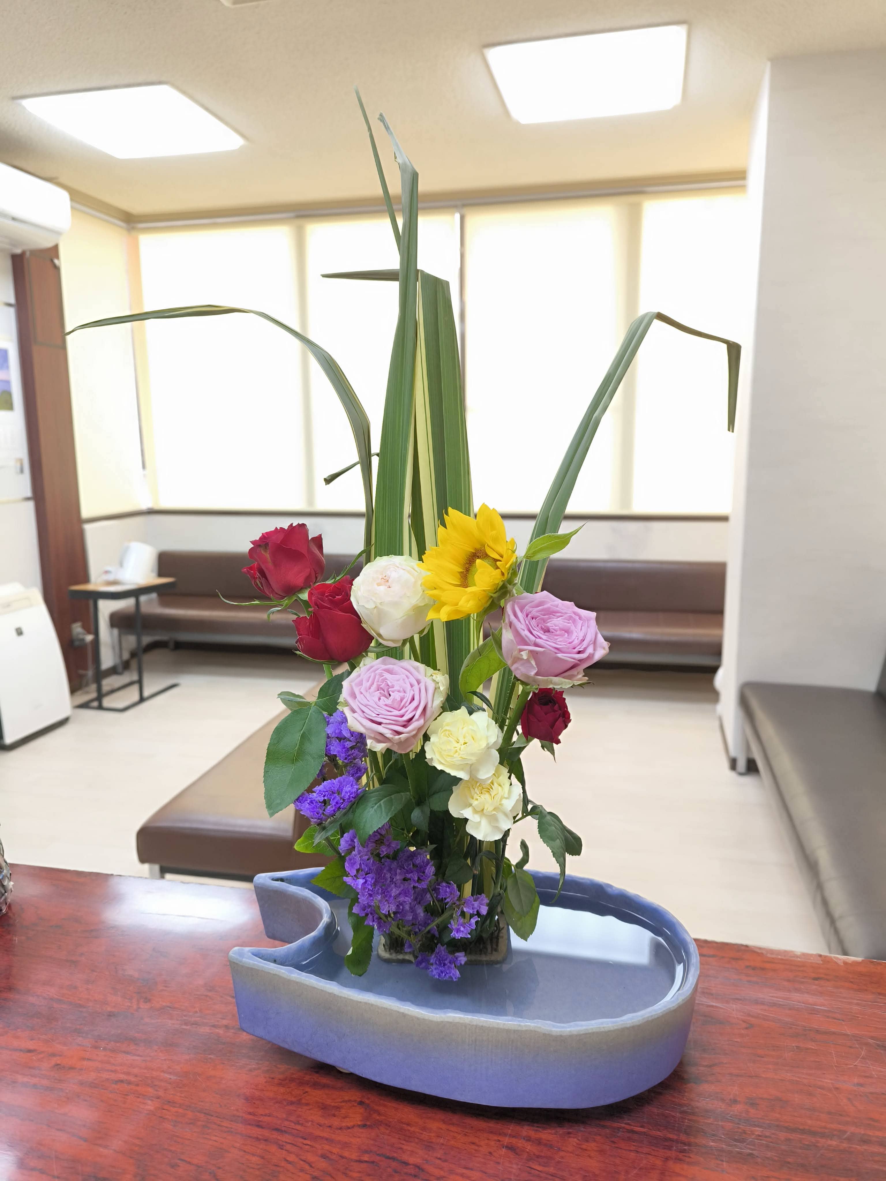 待合室　生け花