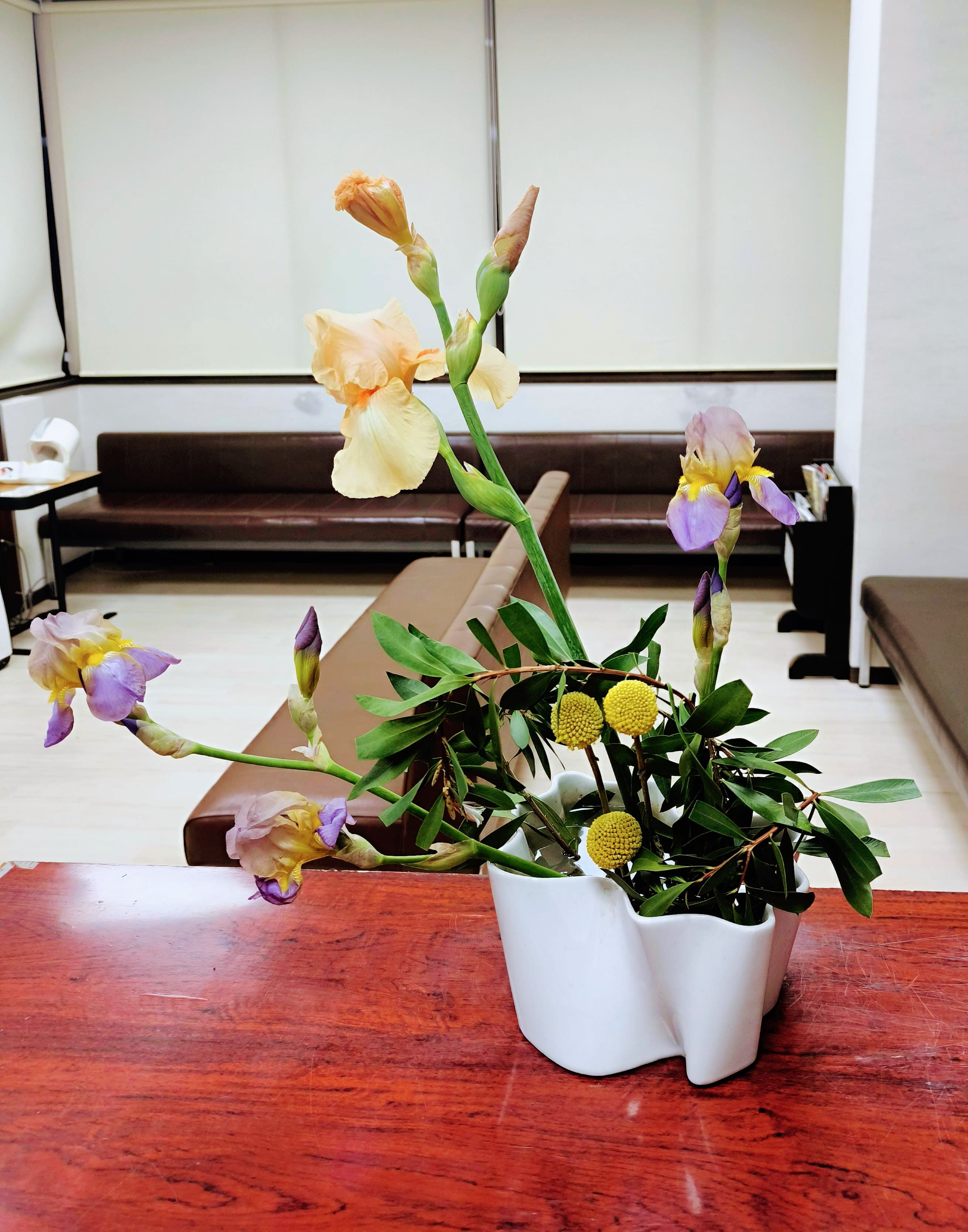 待合室　生け花